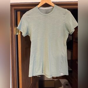 Patagonia women’s Light Green Short Sleeve Tee